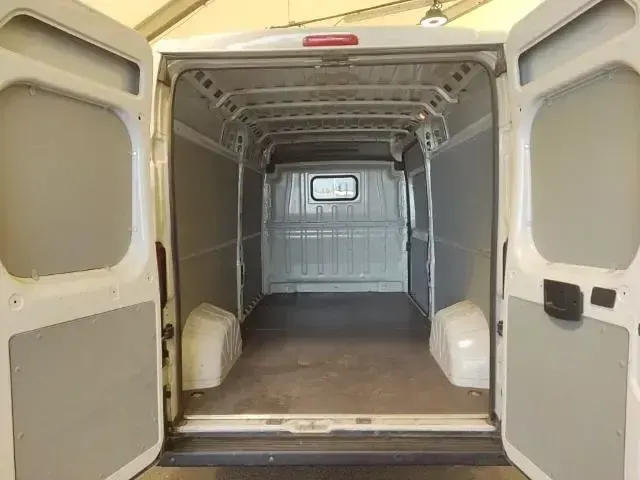 Gebraucht Opel Movano 165 PS (121 kW) 2024 Weiss Van