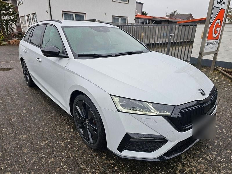Gebraucht Skoda Octavia RS 200 PS (147 kW) 2021 Weiß Kombi