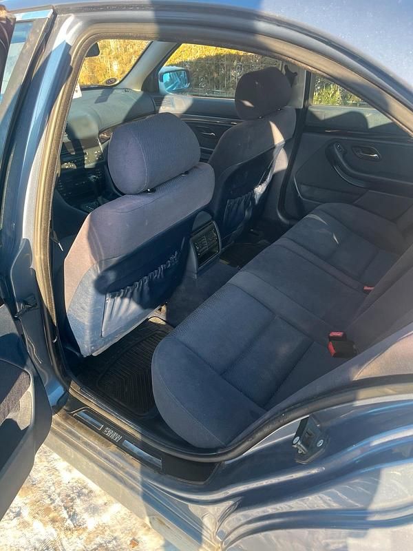 Gebraucht BMW 523 170 PS (125 kW) 2000 Blau Limousine