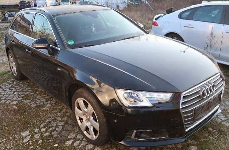 Gebraucht Audi A4 Sport 150 PS (110 kW) 2016 Schwarz Kombi