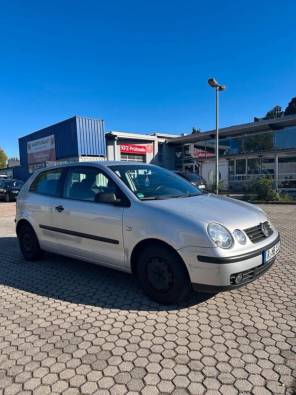 Gebraucht VW Polo 75 PS (55 kW) 2005 Silber Kleinwagen