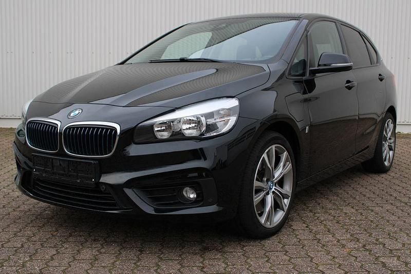 Gebraucht BMW 225 Advantage 136 PS (100 kW) 2017 Schwarz Kombi