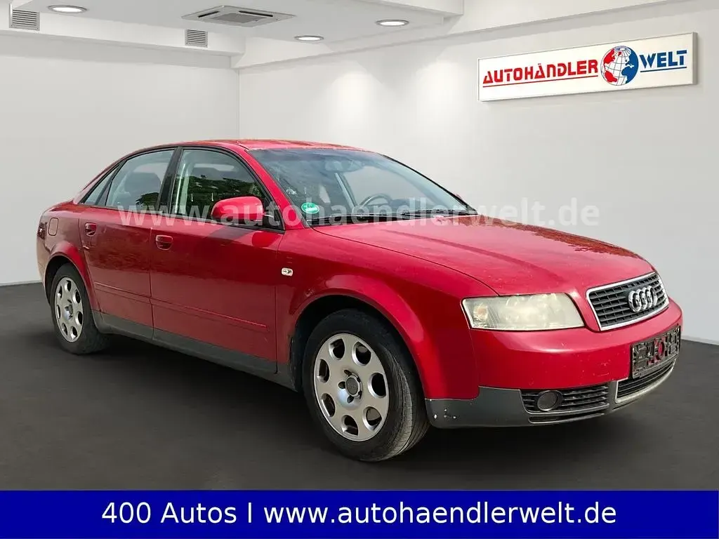 Gebraucht Audi A4 220 PS (161 kW) 2002 Rot Limousine