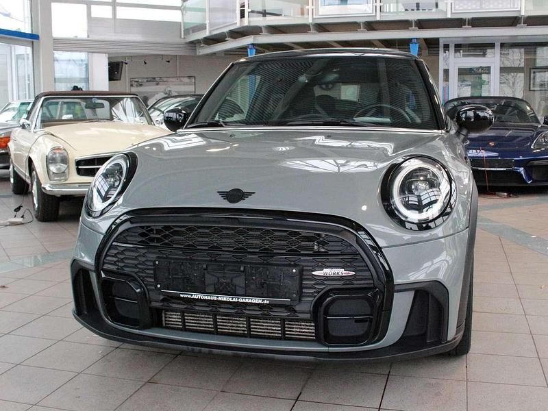 Gebraucht Mini John Cooper Works 136 PS (100 kW) 2021 Moonwalk grey (metallic) Kleinwagen