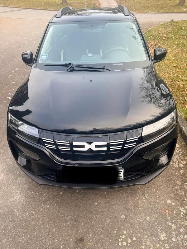 Gebraucht Dacia Spring Essentiel 33 kW (45 PS) 2023 Schwarz Kleinwagen