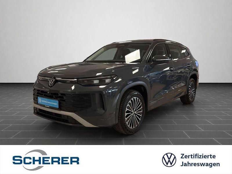 Gebraucht VW Tayron Life 193 PS (141 kW) 2025 Delfingrau metallic (metallic) SUV