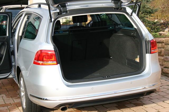 Gebraucht VW Passat 122 PS (89 kW) 2011 Silber metallic Kombi