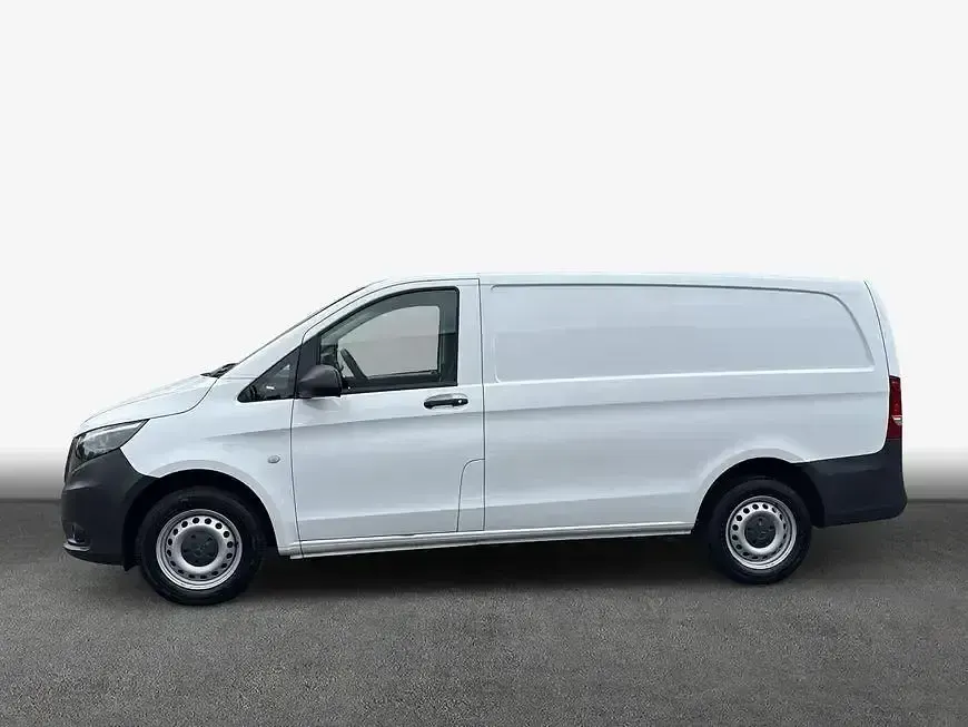 Gebraucht Mercedes Vito 102 PS (75 kW) 2022 Weiß Van