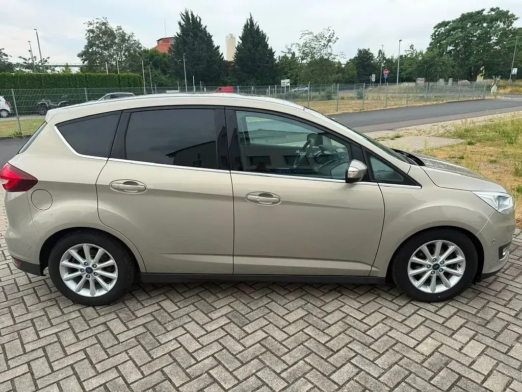 Gebraucht Ford C-MAX Titanium 125 PS (91 kW) 2017 Silber Van / Kleinbus