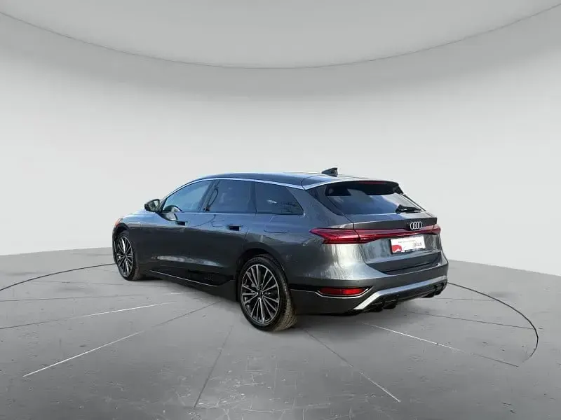 Gebraucht Audi A6 e-tron S-Line 269 kW (367 PS) 2025 Daytonagrau perleffekt Kombi