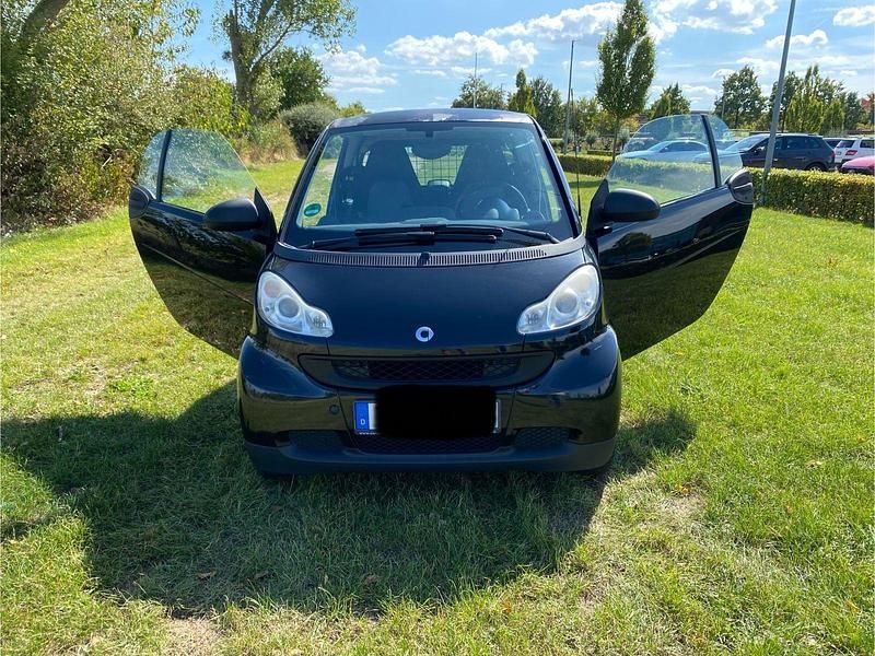 Schwarz Gebraucht 2010 Smart ForTwo Coupé Coupé | 2.999 € (Fairer Preis) - Bild 1/4