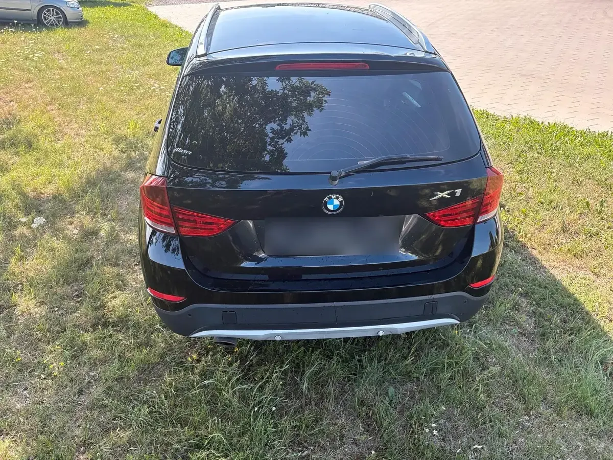 Gebraucht BMW X1 136 PS (100 kW) 2012 Schwarz SUV