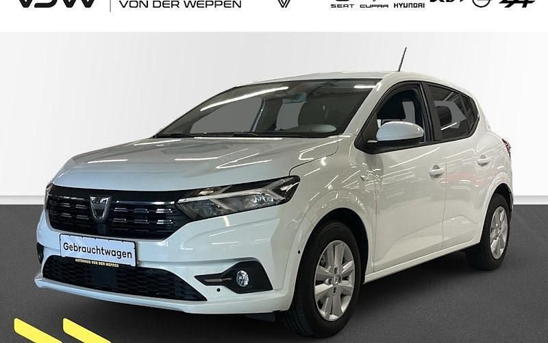 Weiß Gebraucht 2021 Dacia Sandero Comfort Kleinwagen | 12.900 € (Fairer Preis) - Bild 1/4
