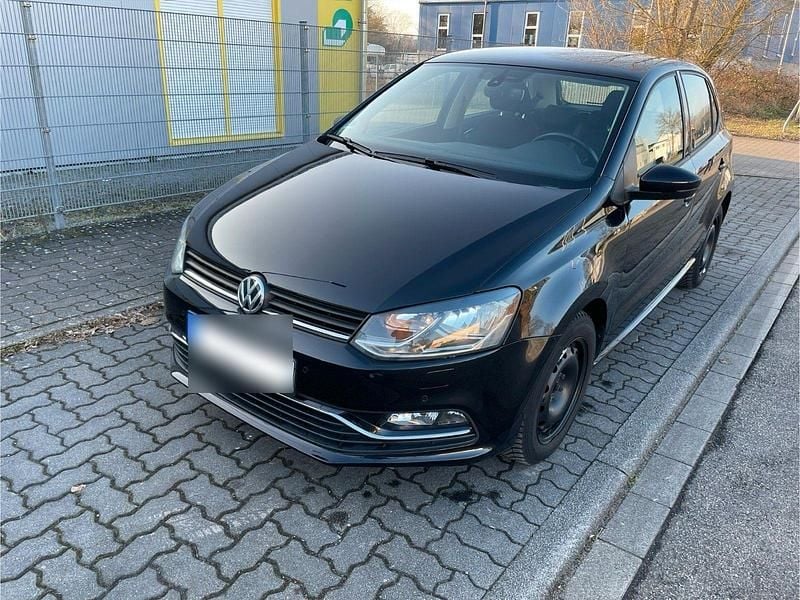 Gebraucht VW Polo Highline 90 PS (66 kW) 2015 Schwarz Limousine