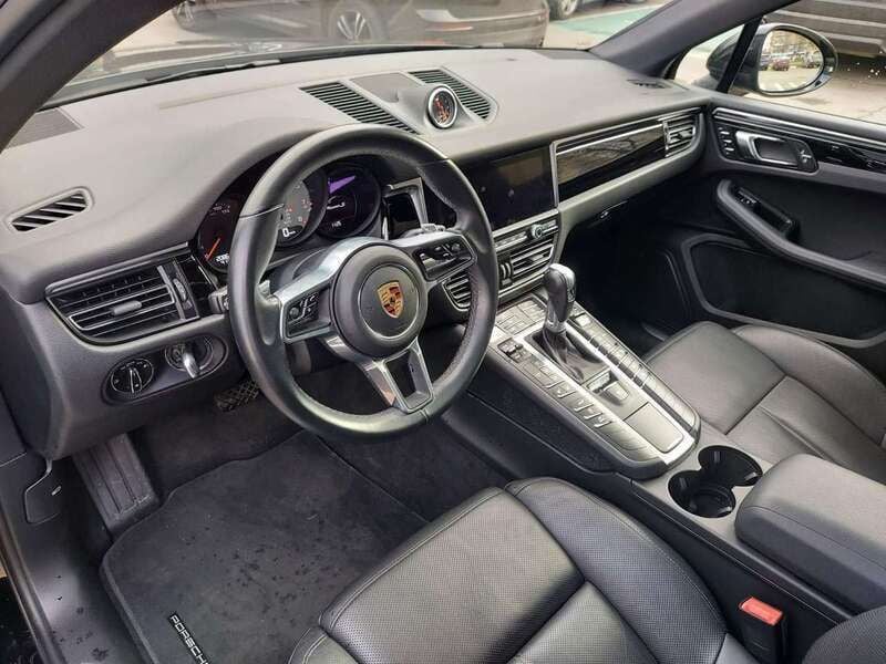 Schwarz Gebraucht 2019 Porsche Macan SUV | 55.700 € (Fairer Preis) - Bild 1/4
