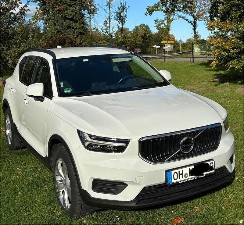 Gebraucht Volvo XC40 156 PS (114 kW) 2018 Weiß SUV