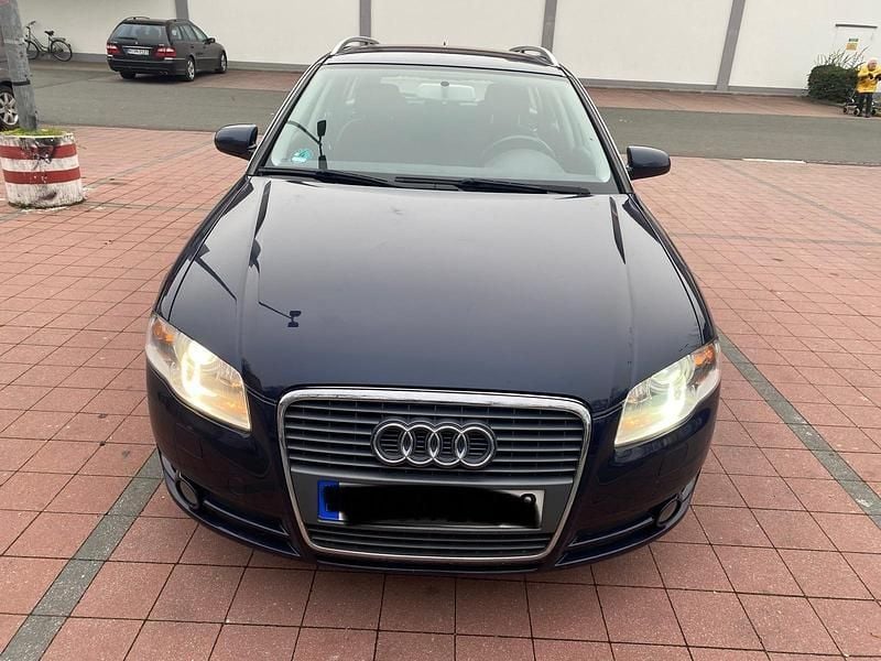 Blau Gebraucht 2006 Audi A4 Kombi | 1.800 € (Superpreis) - Bild 1/4