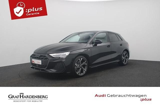 Mythosschwarz metallic Gebraucht 2025 Audi A3 Sportback e-tron S-Line Kleinwagen | 43.980 € - Bild 1/4