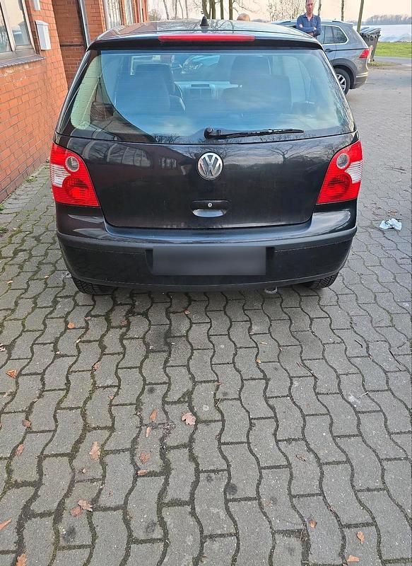 Gebraucht VW Polo 75 PS (55 kW) 2003 Schwarz Kleinwagen