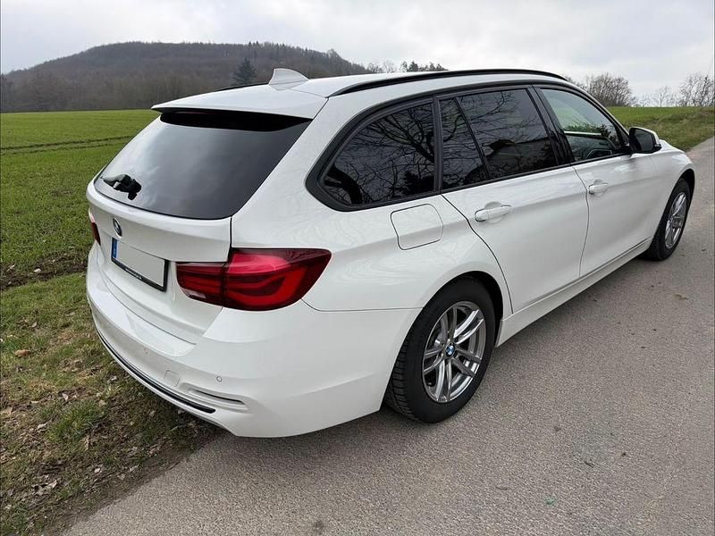 Second-hand BMW 320 Performance 190 CP (139 kW) 2018 Alb Berlinǎ