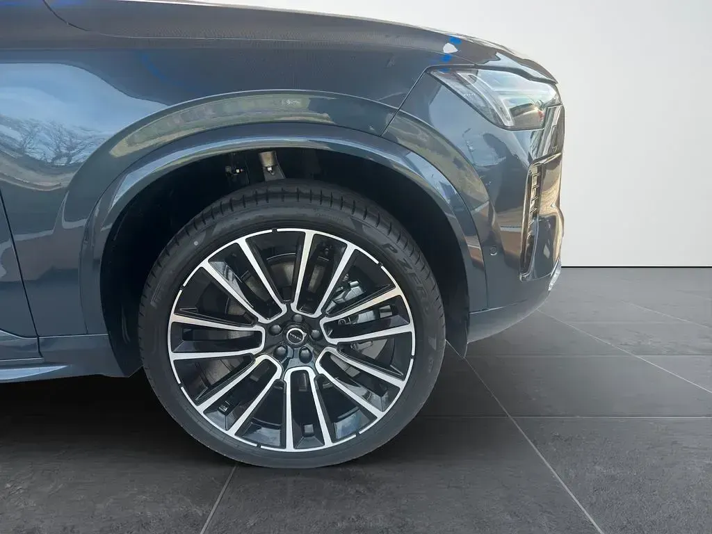 Neu Volvo XC90 Plus 455 PS (334 kW) 2026 Denim blue SUV