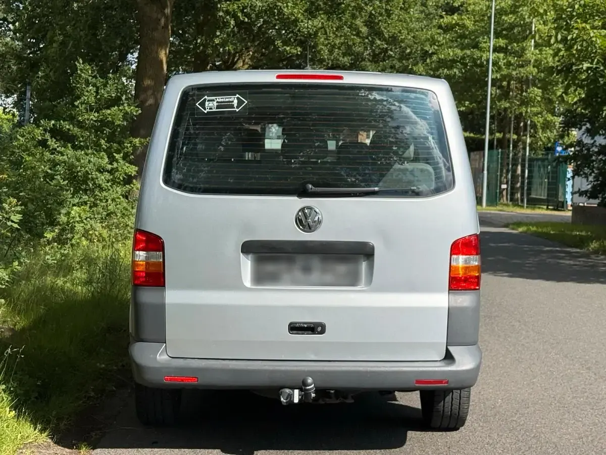 Gebraucht VW Caravelle 131 PS (96 kW) 2006 Grau Van