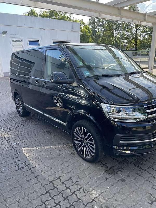 Gebraucht VW Multivan Highline 204 PS (150 kW) 2018 Van / Kleinbus