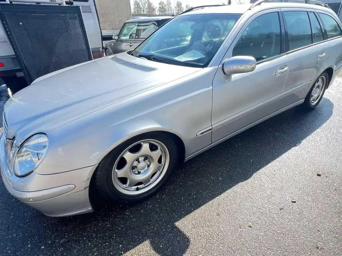 Occasion Mercedes E200 Avantgarde 163 ch (119 kW) 2003 Argent Break