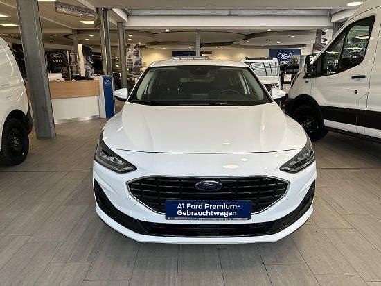 Gebraucht Ford Focus Titanium 125 PS (91 kW) 2023 Weiß Limousine