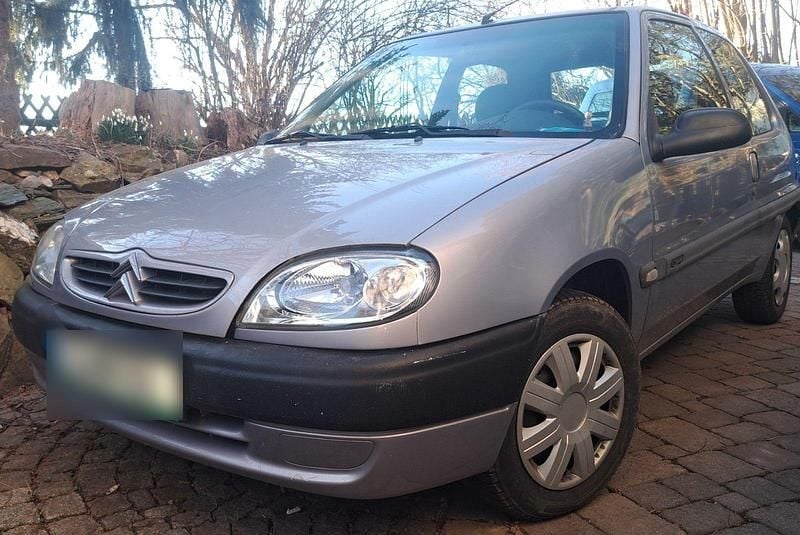 Gebraucht Citroën Saxo 75 PS (55 kW) 2001 Grau Kleinwagen