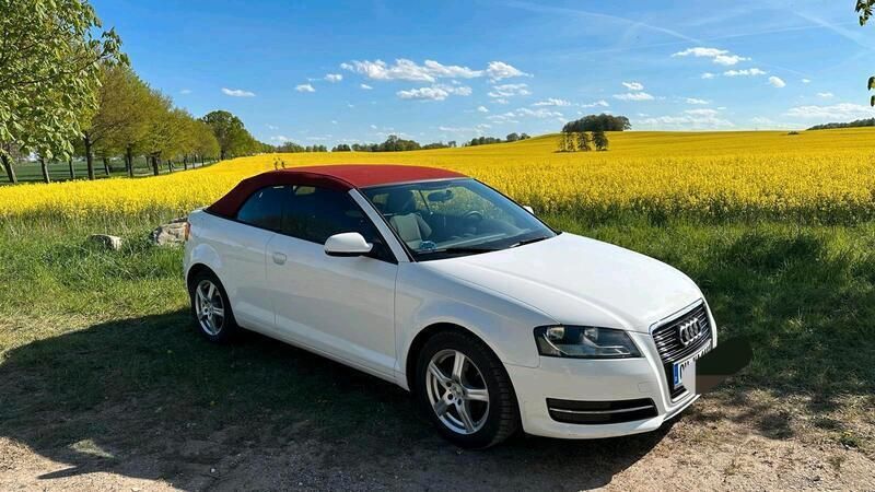 Weiß Gebraucht 2011 Audi A3 Cabriolet Cabrio | 6.700 € (Guter Preis) - Bild 1/4