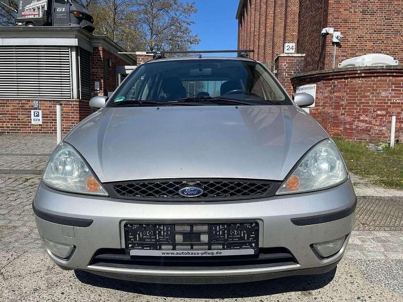 Używany Ford Focus Ghia 101 KM (74 kW) 2004 Other Kombi