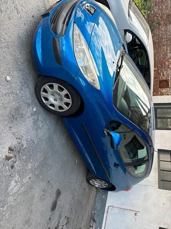 Blau Gebraucht 2006 Peugeot 207 Kleinwagen | 890 € (Guter Preis) - Bild 1/4