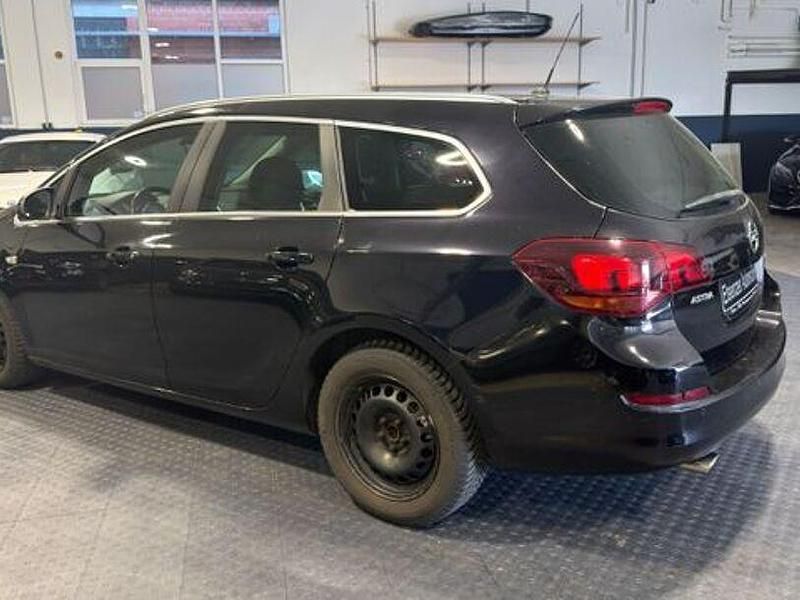 Gebraucht Citroën C5 Tendance 140 PS (102 kW) 2011 Schwarz Kombi