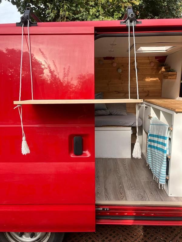 Używany Ford Transit 63 KM (46 kW) 2008 Czerwony Minivan