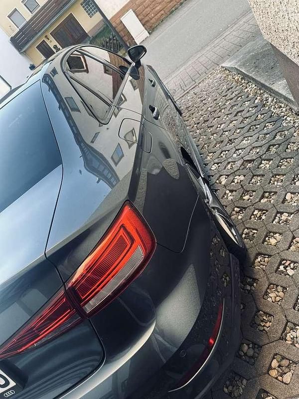 Gebraucht Audi A3 Sport 150 PS (110 kW) 2016 Grau Limousine