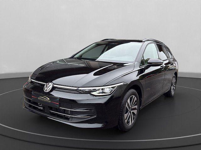 Schwarz Neu 2025 VW Golf VIII Life Kombi | 42.990 € (Teuer) - Bild 1/4