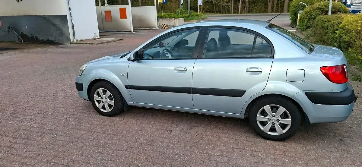 Brugt Kia Rio 97 HK (71 kW) 2009 Sedan