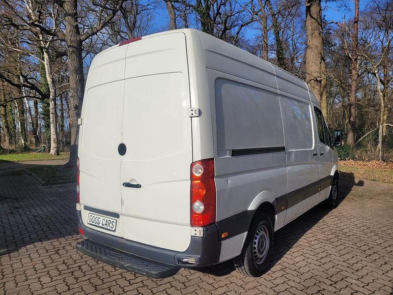 Gebraucht VW Crafter 109 PS (80 kW) 2011 Grau Van