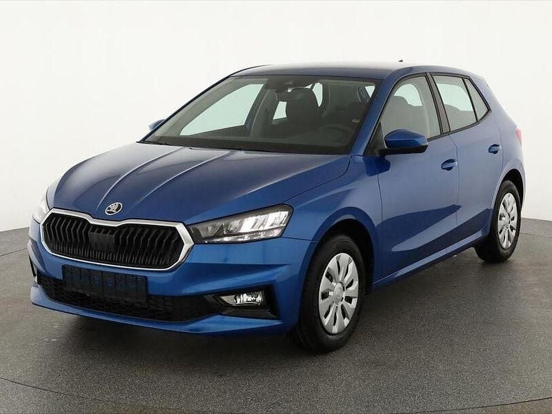 Neu Skoda Fabia Selection 95 PS (69 kW) 2025 Graphite grau metallic Limousine