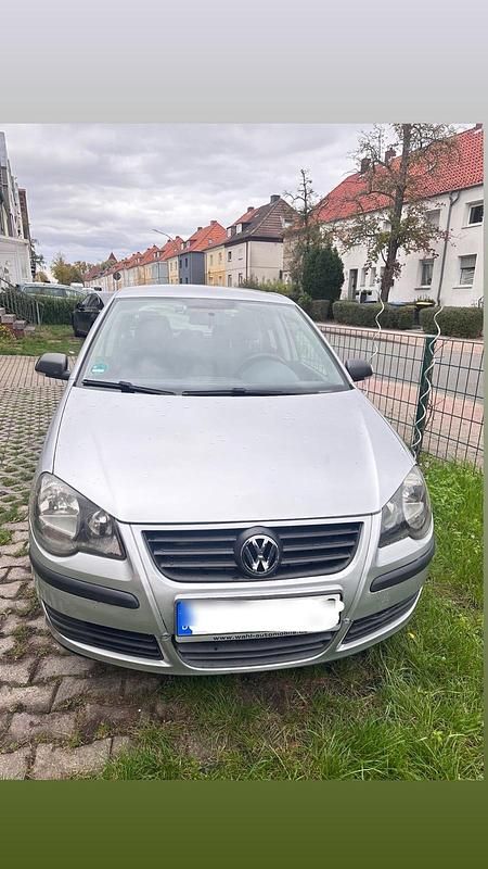 Grau Gebraucht 2008 VW Polo Kleinwagen | 2.000 € (Fairer Preis) - Bild 1/4