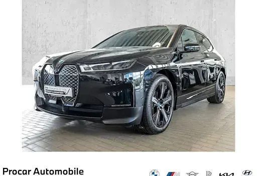 Käytetty BMW iX 239 kW (326 HP) 2023 Katumaasturi