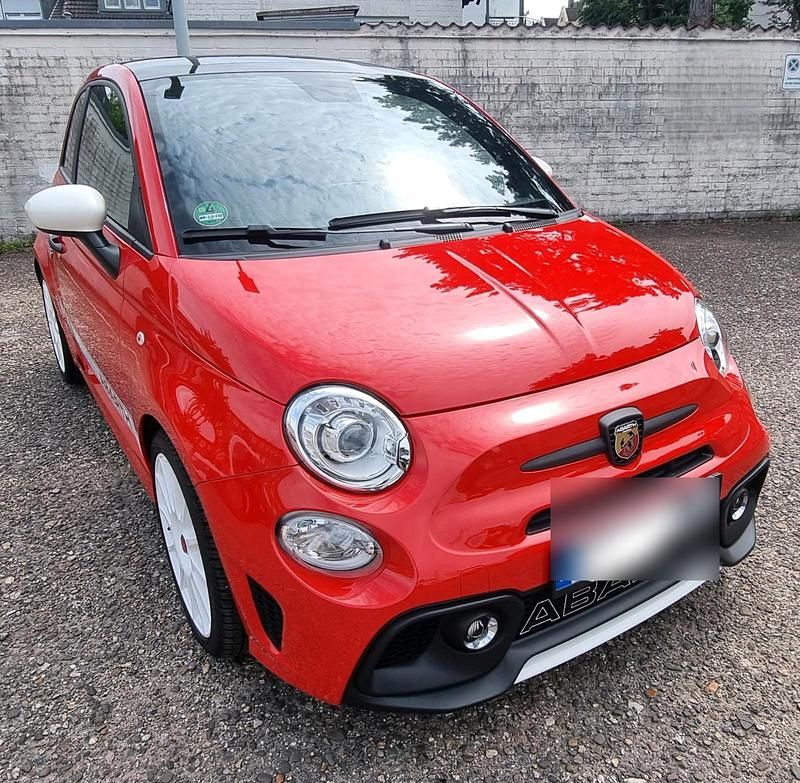 Gebraucht Abarth 595 Esseesse 179 PS (131 kW) 2021 Rot Kleinwagen