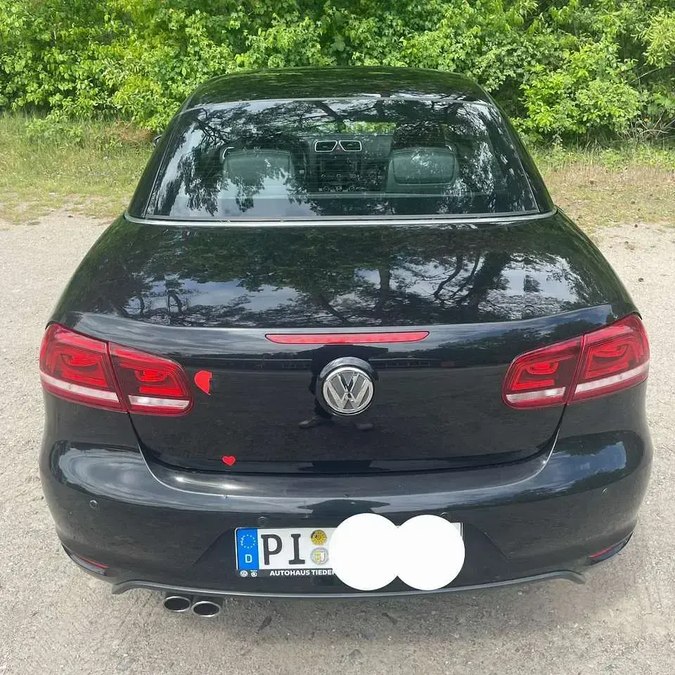 Gebraucht VW Eos Exclusive 140 PS (102 kW) 2013 Schwarz Cabrio