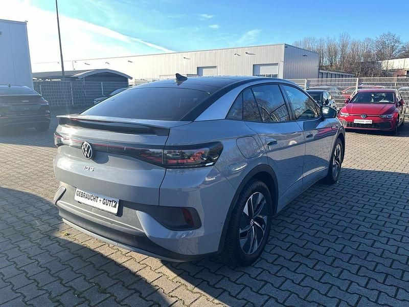 Gebraucht VW ID.5 Pro Performance 150 kW (204 PS) 2022 Mondsteingrau SUV