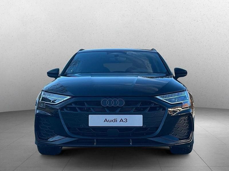 Neu Audi A3 S-Line 150 PS (110 kW) 2026 Mythosschwarz metallic Limousine