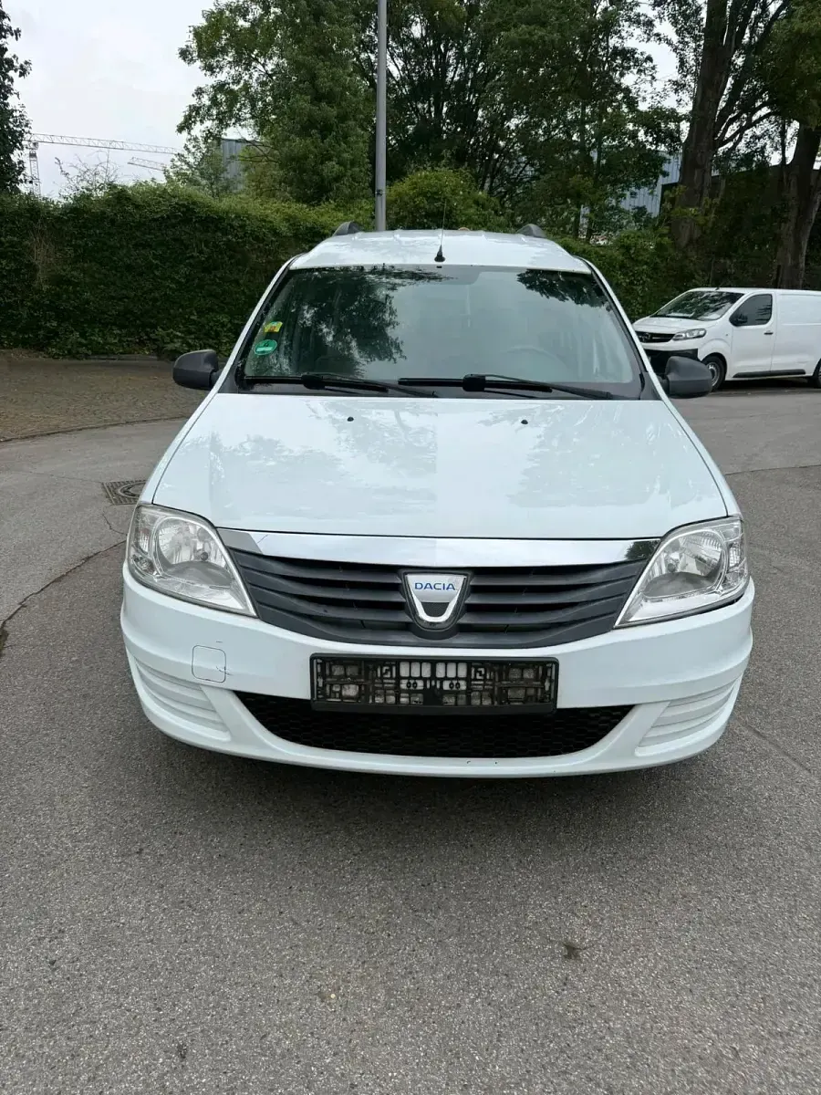 Gebraucht Dacia Logan 87 PS (63 kW) 2011 Weiß Kombi