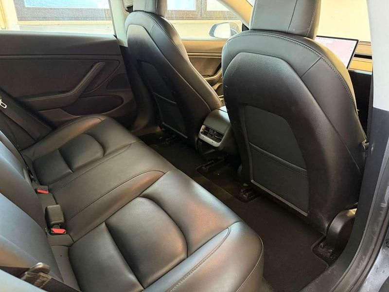Brugt Tesla Model 3 Performance 377 kW (513 HK) 2020 Grå Sedan