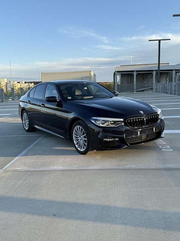 Schwarz Gebraucht 2017 BMW 540 Limousine | 27.000 € (Fairer Preis) - Bild 1/4