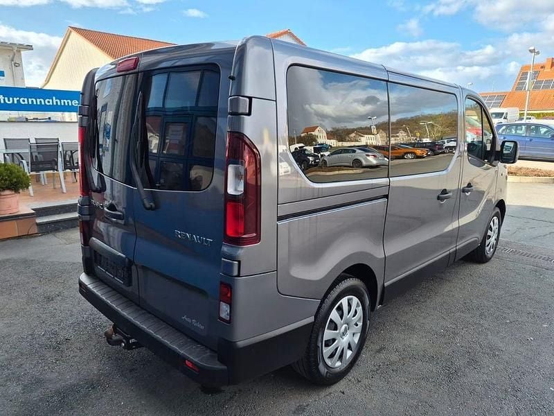 Gebraucht Renault Trafic 125 PS (91 kW) 2015 Grau Van / Kleinbus